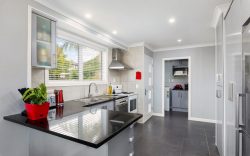 73 The Avenue, Lynfield, Auckland, 1042, New Zealand