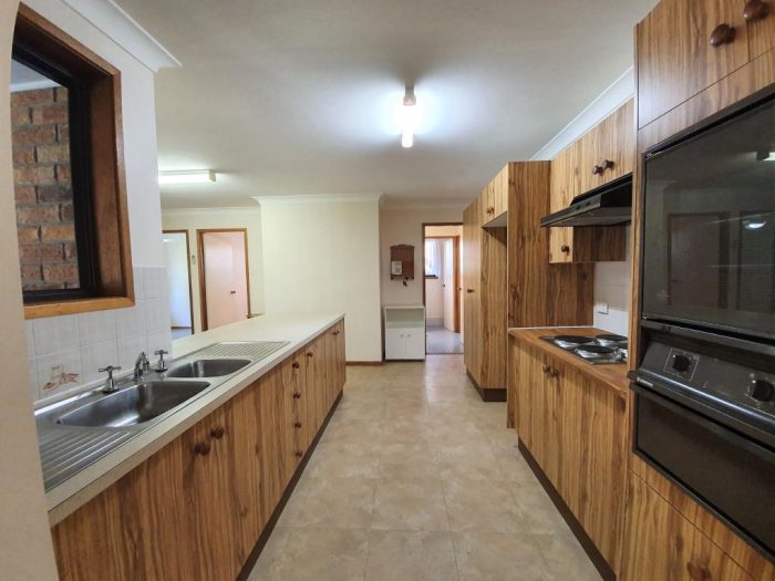 21 Woollybutt Way, Muswellbrook NSW 2333, Australia