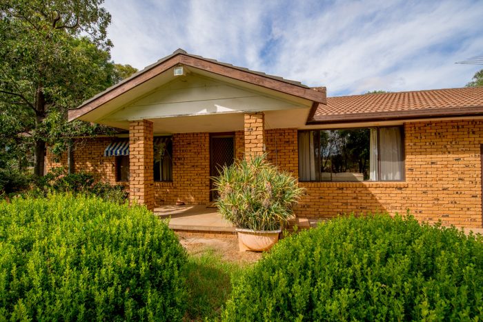 5R Basalt Rd, Dubbo NSW 2830, Australia