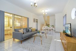 1/8 Marlowe St, Campsie NSW 2194, Australia