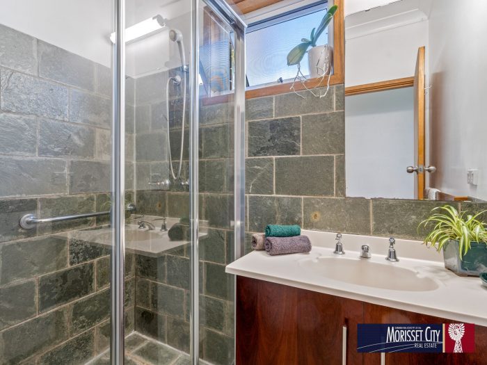 7 Centour St, Balcolyn NSW 2264, Australia