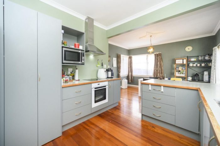 19 Franklin Avenue, Hokowhitu, Palmerston North, Manawatu / Whanganui, 4410, New Zealand