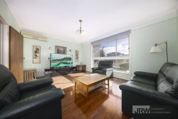 Unit 1/26 Bruce St, Dandenong VIC 3175, Australia