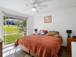 14 Knight Cl, Ourimbah NSW 2258, Australia