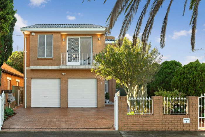 4 Banks St, Monterey NSW 2217, Australia