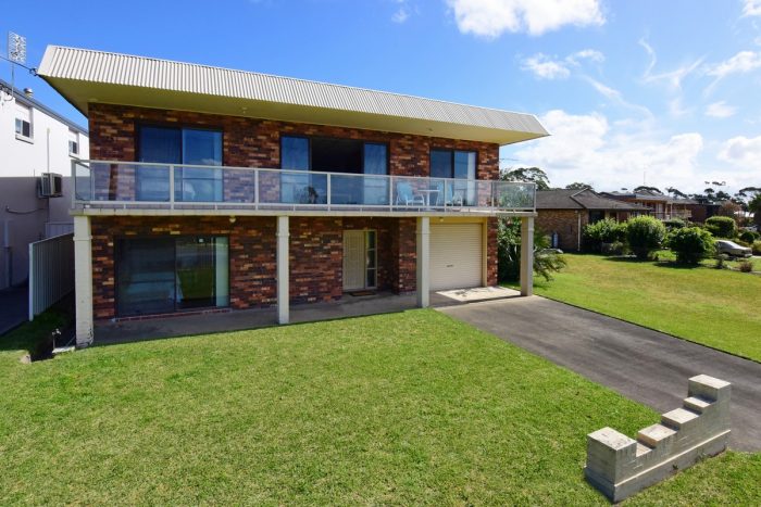 70 Plantation Point Parade, Vincentia NSW 2540, Australia