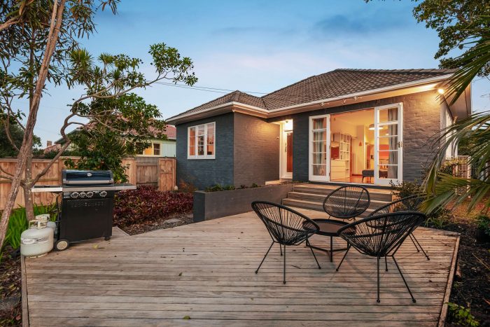 6 Watson Avenue, Sandringham, Auckland, 1025, New Zealand