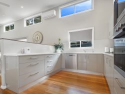 44 Yabbarra Dr, Dalmeny NSW 2546, Australia
