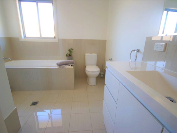 44 Yabbarra Dr, Dalmeny NSW 2546, Australia