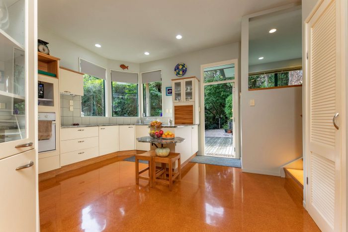 56a Frederick Street, Hillsborough, Auckland, 1042, New Zealand