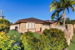 1/134 Barrenjoey Rd, Ettalong Beach NSW 2257, Australia