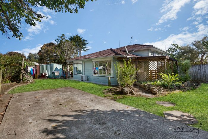 27 Burndale Terrace, Manurewa, Manukau City, Auckland, 2102, New Zealand