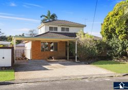 44 Carpenter St, Umina Beach NSW 2257, Australia