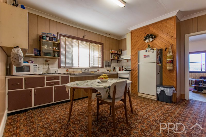 18 Corra Lyn Ave, Batlow NSW 2730, Australia