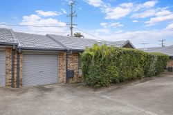 Unit 6/8 Coxen St, Villa Glen, Zillmere QLD 4034, Australia