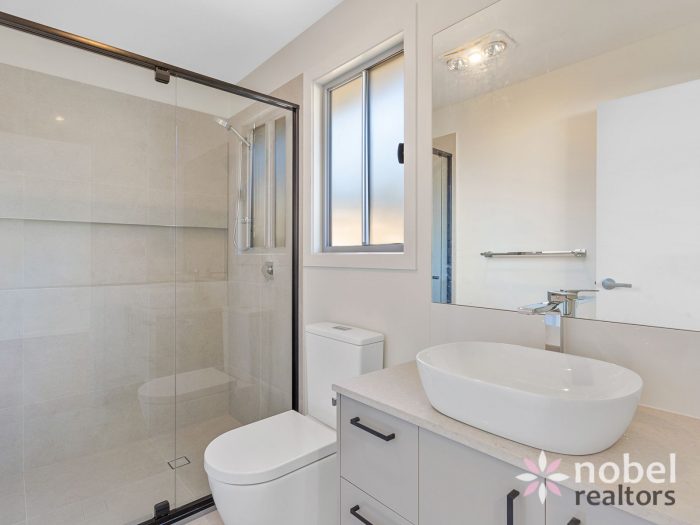 22 Greenridge Road, Park Ridge QLD 4125, Australia