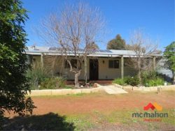 71 Harper St, Beverley WA 6304, Australia