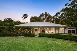 37 Murdoch St, Turramurra NSW 2074, Australia
