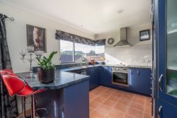 155 Schnell Drive, Kelvin Grove, Palmerston North, Manawatu / Whanganui, 4414, New Zealand