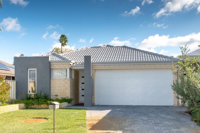 50 Hamilton St, Bassendean WA 6054, Australia