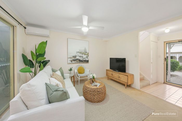 Unit 9/12 Palermo St, Morningside QLD 4170, Australia