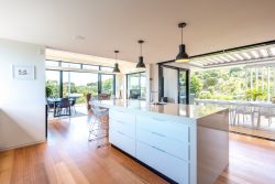 14 Hamilton Road, Surfdale, Waiheke Island, Auckland, 1081, New Zealand