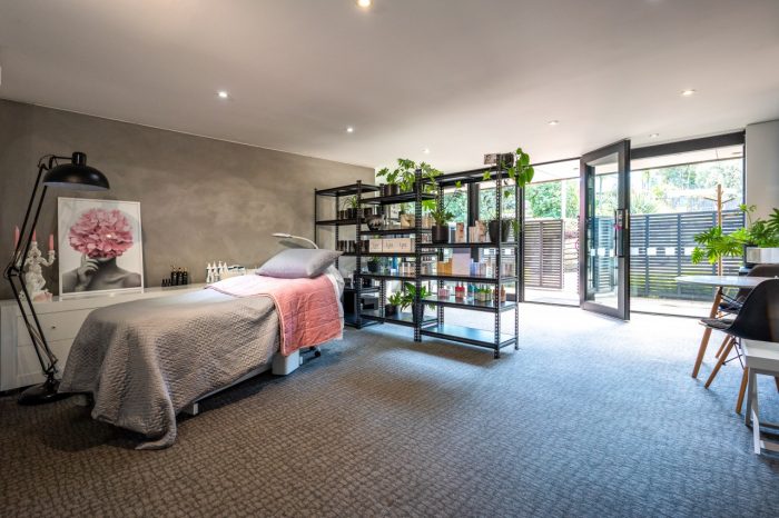 14 Hamilton Road, Surfdale, Waiheke Island, Auckland, 1081, New Zealand