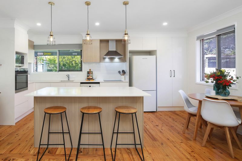 74 Manns Rd, Narara NSW 2250, Australia