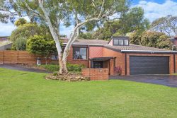 86 Simpson St, Warrnambool VIC 3280, Australia