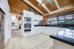 2 Tugan Pl, Ringwood North VIC 3134, Australia