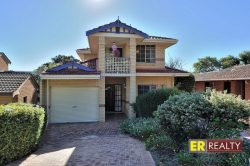 25 Thomas Way, Karrinyup WA 6018, Australia