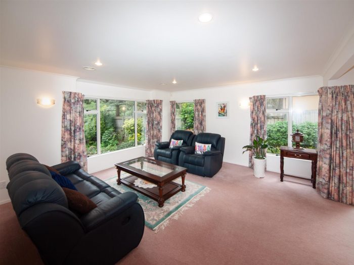 3 Waverton Terrace, Churton Park, Wellington, 6037, New Zealand