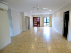 7/50 Weaver St, Atherton QLD 4883, Australia