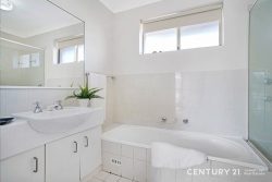 Unit 8/59A Castle St, Castle Hill NSW 2154, Australia