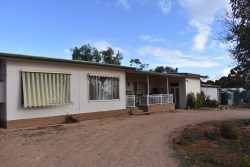 100 Bassham Rd, Barmera SA 5345, Australia