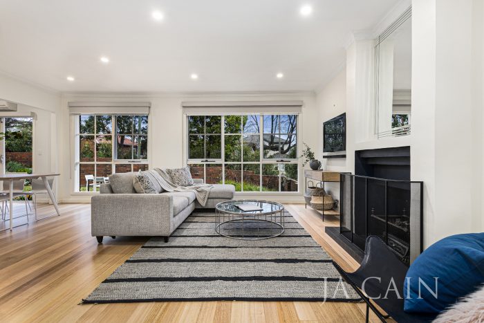 Unit 1/41 Britten St, Glen Iris VIC 3146, Australia