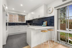 Unit 1/41 Britten St, Glen Iris VIC 3146, Australia