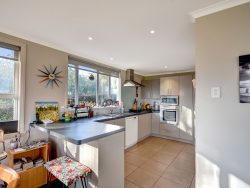 6 Crossan Terrace, Mosgiel, Dunedin, Otago, 9092, New Zealand