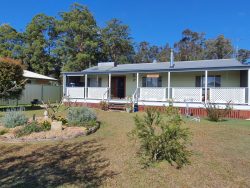 17 George St, Blackbutt QLD 4306, Australia