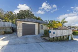 7/11 Red Hibiscus Road, Stanmore Bay, Rodney, Auckland, 0932, New Zealand