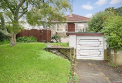 1/3A Grande Vue Road, Hill Park, Manukau City, Auckland, 2102, New Zealand