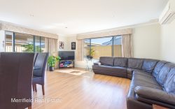 9 Grevillea Way, Yakamia WA 6330, Australia