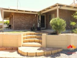 42 Hartog Cres, Denham WA 6537, Australia