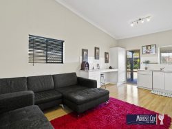 19 Pulbah St, Wyee NSW 2259, Australia