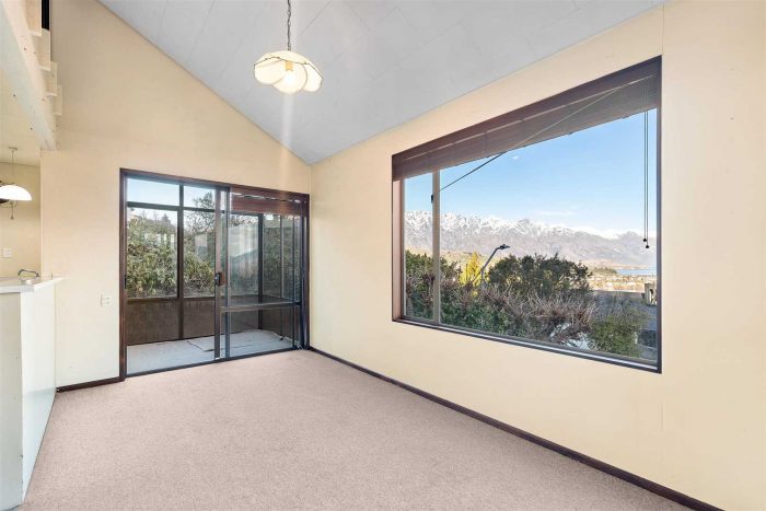 48 Panorama Terrace, Town Centre, Queenstown-Lakes, Otago, 7160, New Zealand