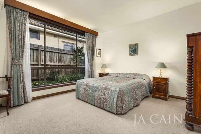 23 Summerhill Rd, Glen Iris VIC 3146, Australia