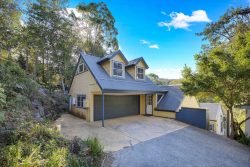 42A Horsfield Rd, Horsfield Bay NSW 2256, Australia