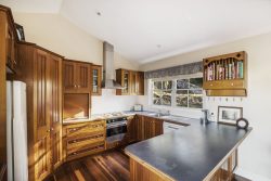 42A Horsfield Rd, Horsfield Bay NSW 2256, Australia