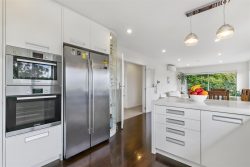 2B Saint Clair Place, Browns Bay, North Shore City, Auckland, 0630, New Zealand