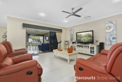 14 Bonham St, Bongaree QLD 4507, Australia